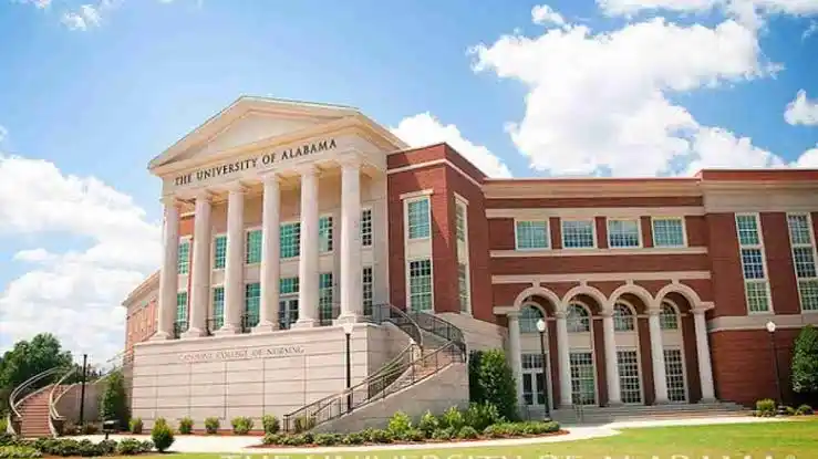 University of Alabama Presidential Scholarship 2027 in USA